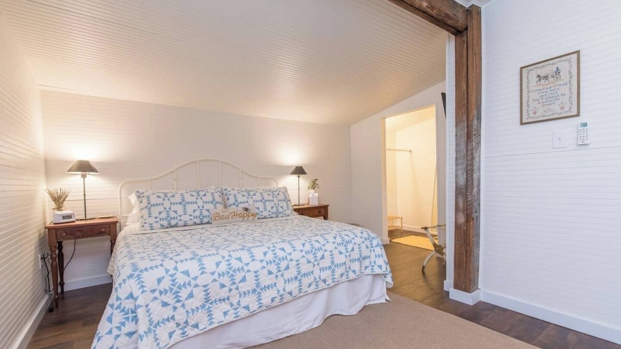 Photo of Bedroom in Harrodsburg