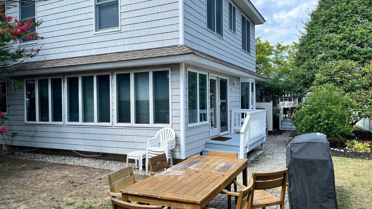 Photo of Outdoor in Avalon