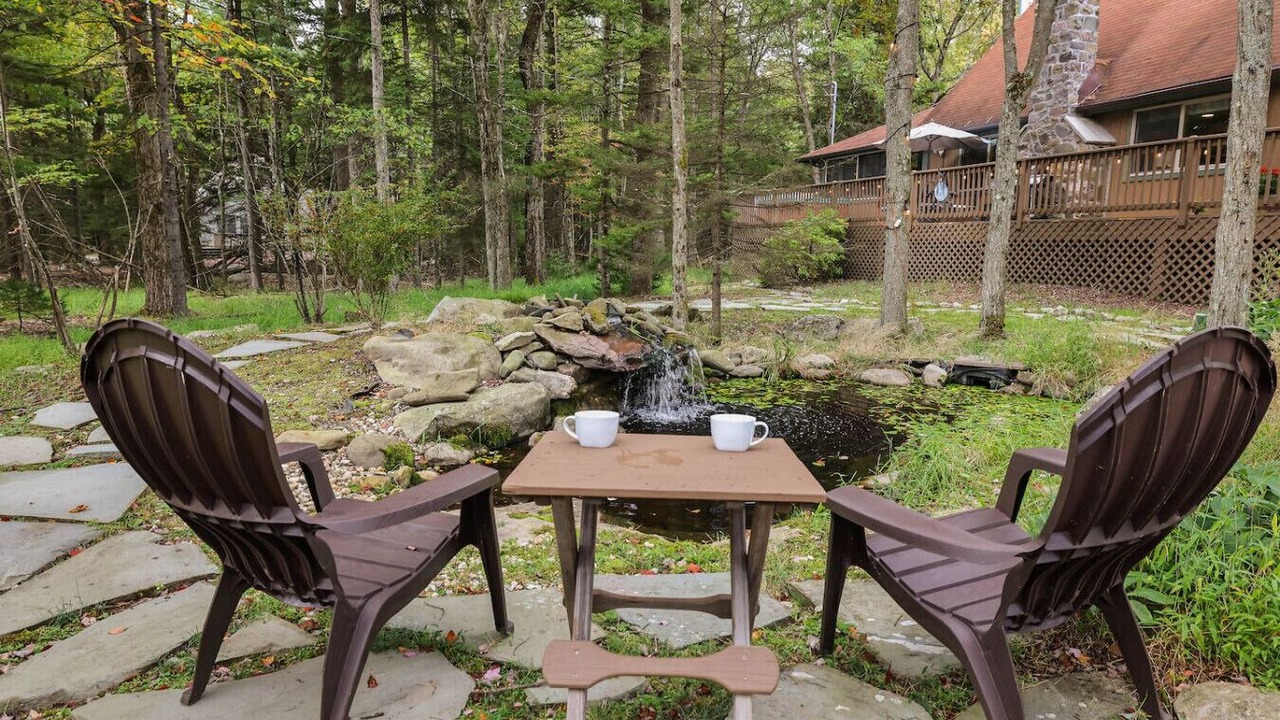 Photo of Outdoor in Lake Harmony Estates