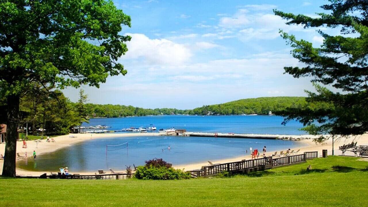 Photo of Others in Lake Harmony Estates