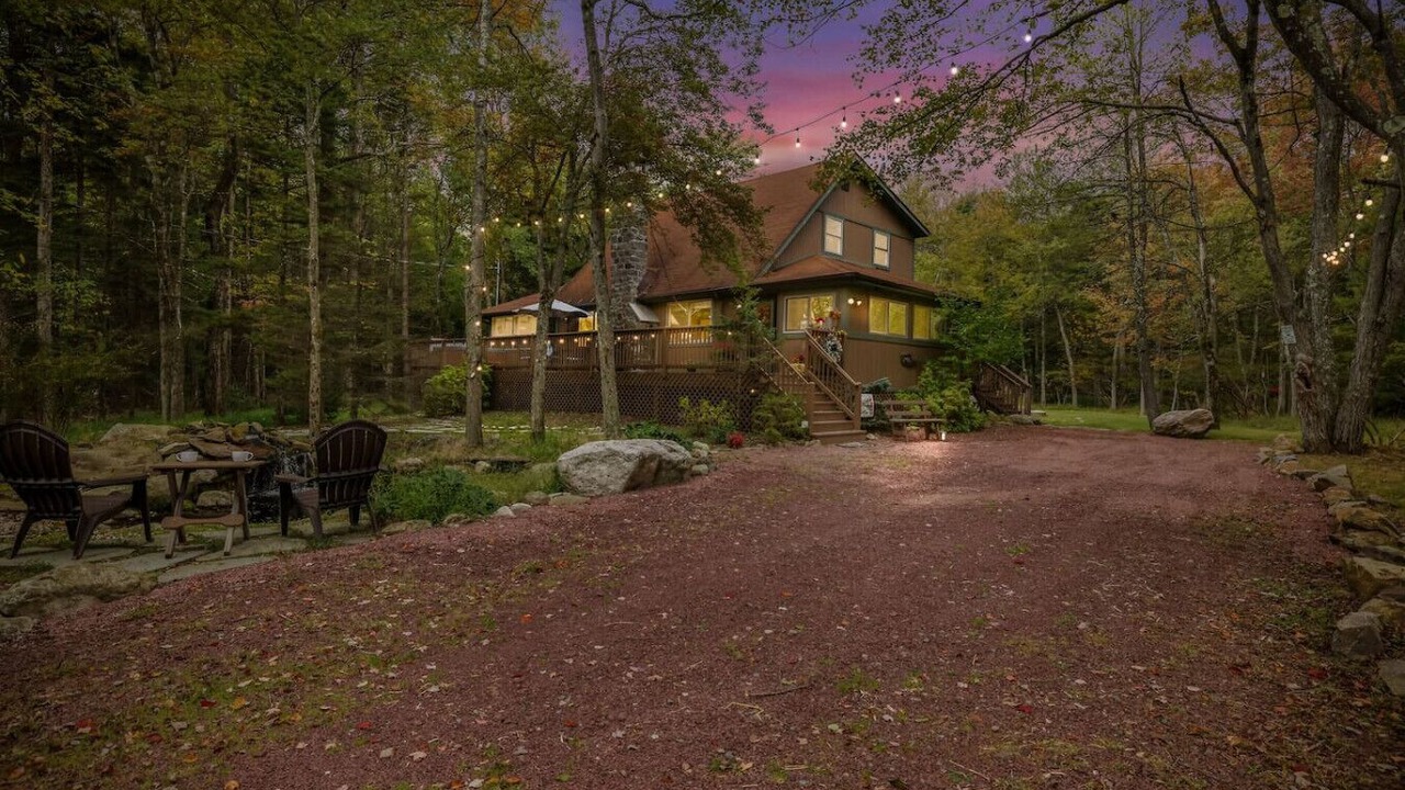 Photo of Outdoor in Lake Harmony Estates