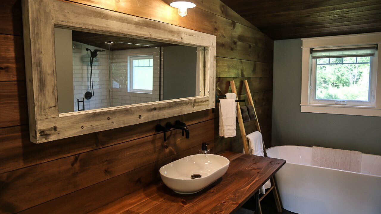 Photo of Bathroom in Orange
