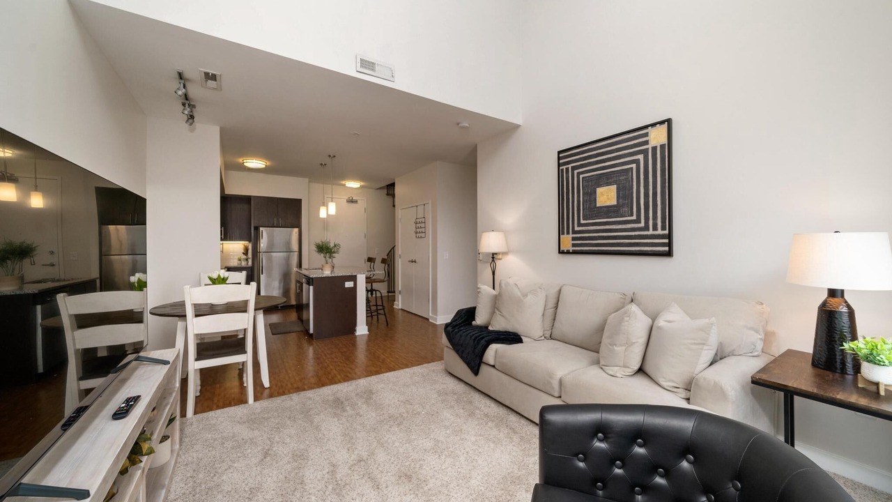 Photo of Livingroom in University District