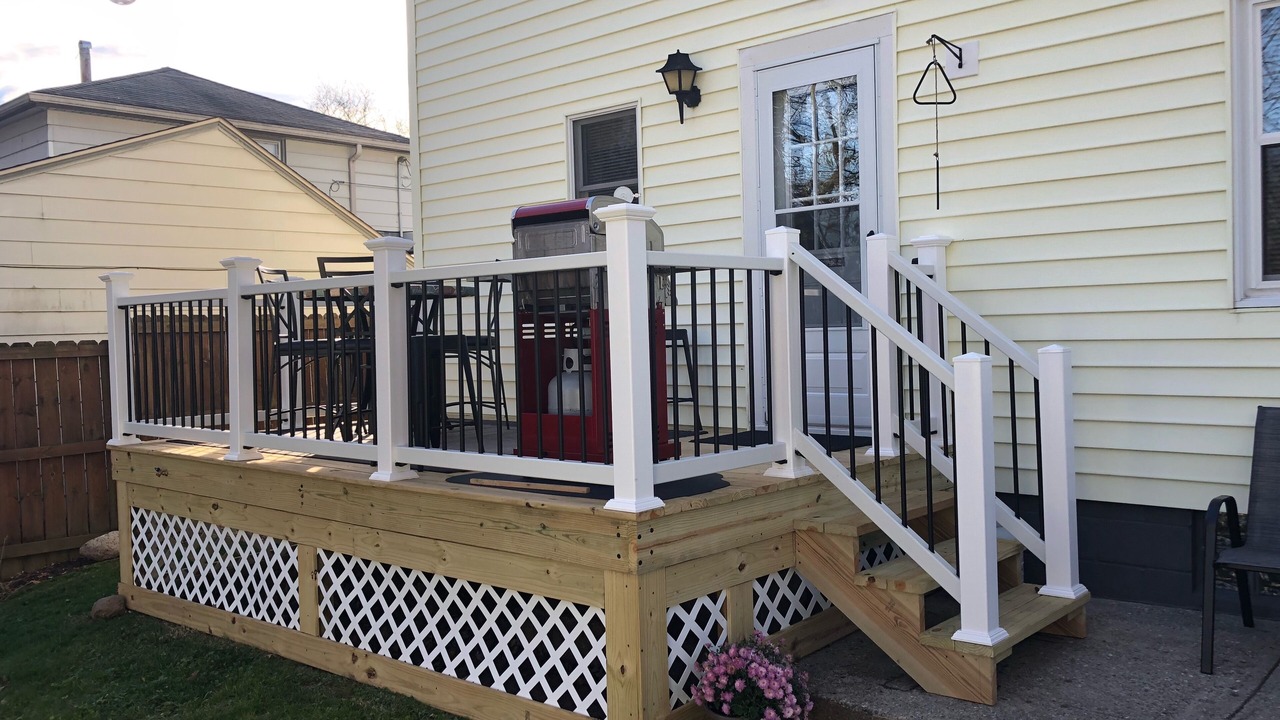Photo of Patio Balcony in Youngstown