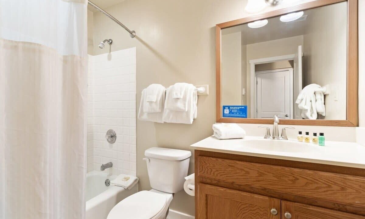 Photo of Bathroom in Shawnee On Delaware