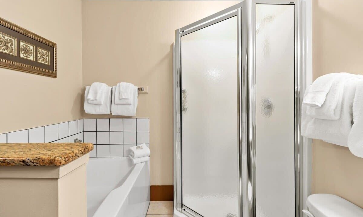 Photo of Bathroom in Shawnee On Delaware