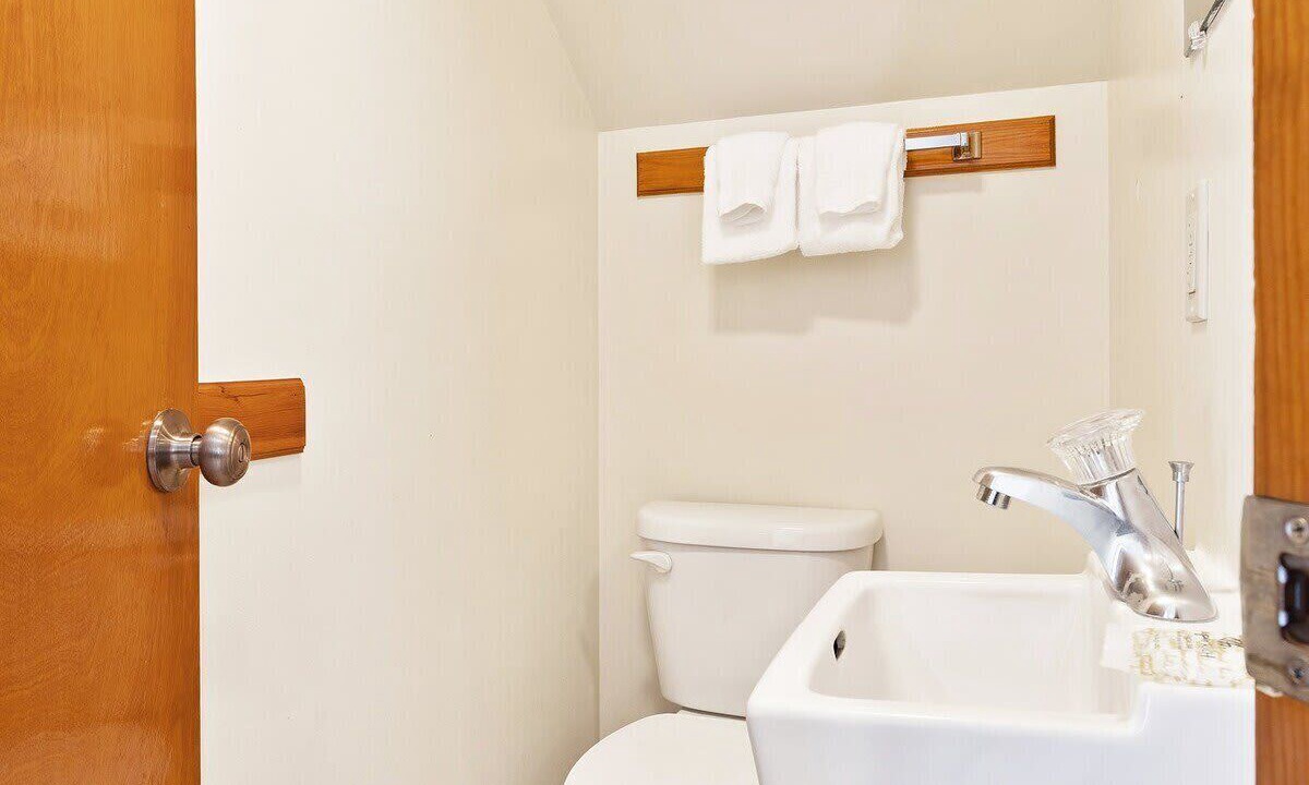 Photo of Bathroom in Shawnee On Delaware