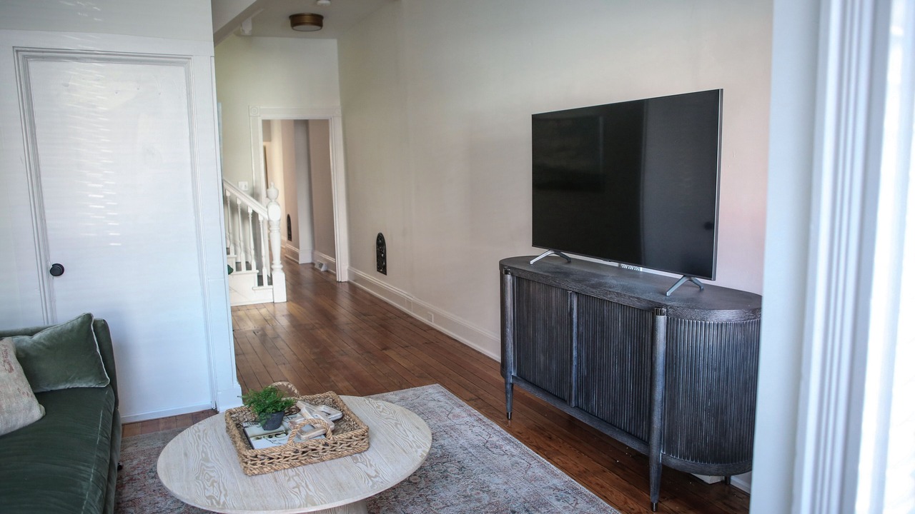 Photo of Livingroom in Lancaster