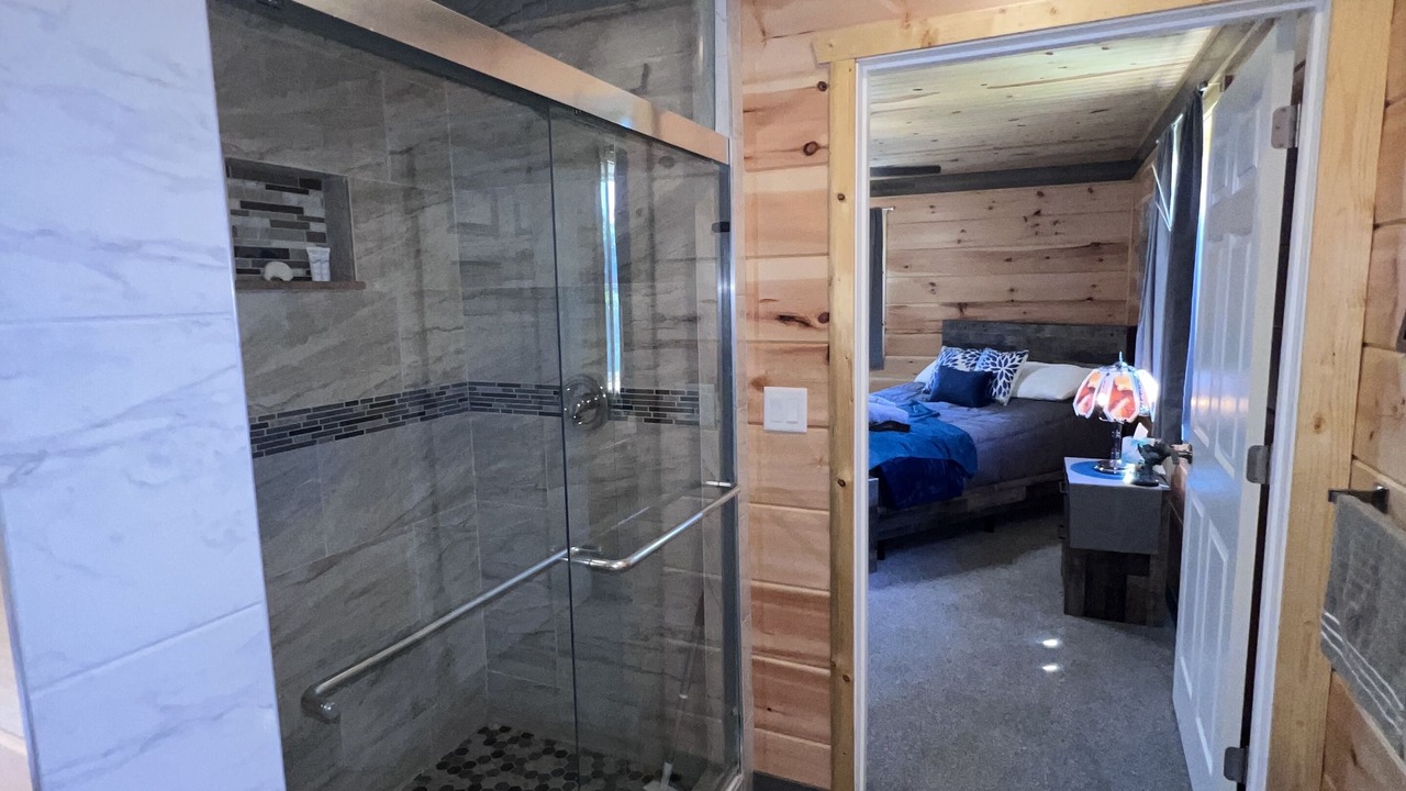 Photo of Bathroom in Gallipolis Ferry