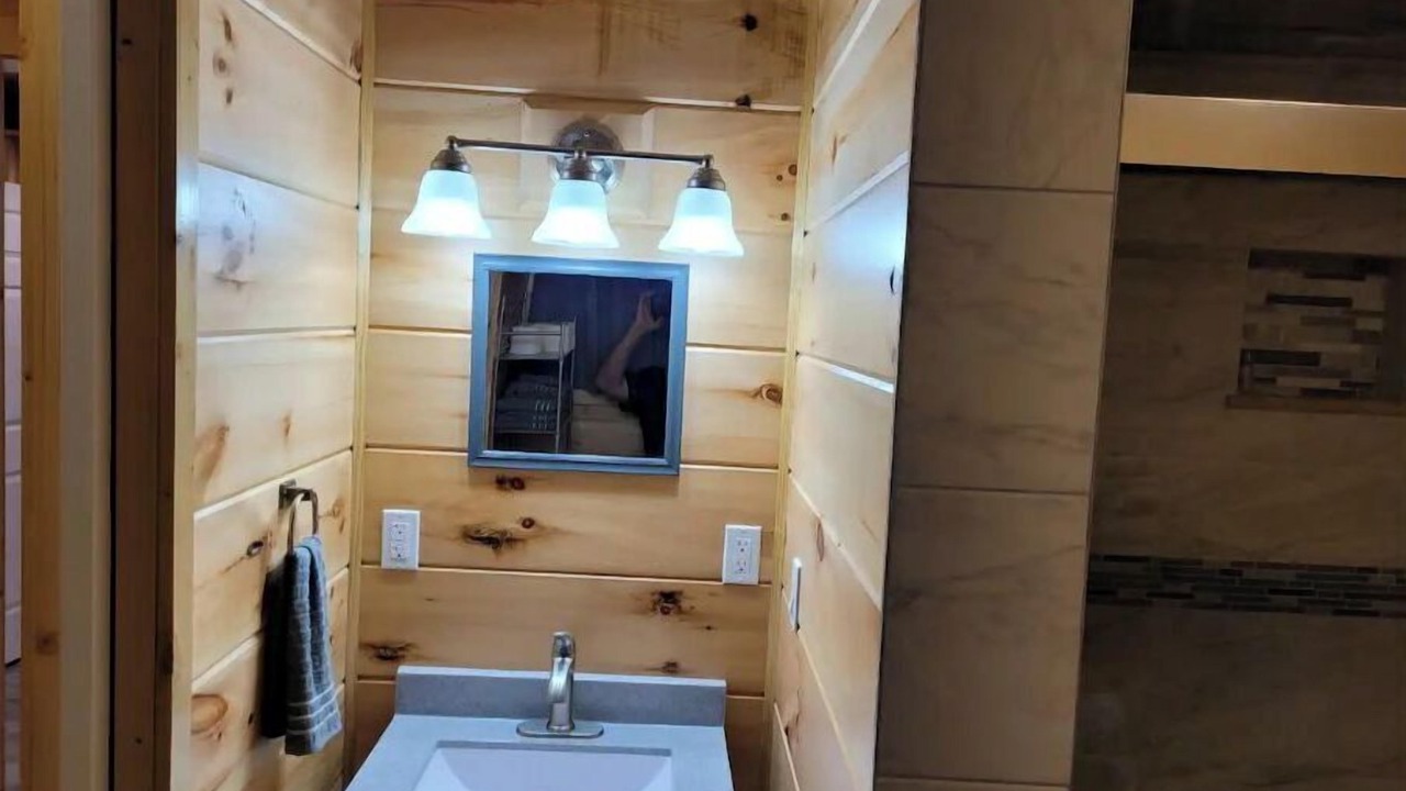 Photo of Bathroom in Gallipolis Ferry