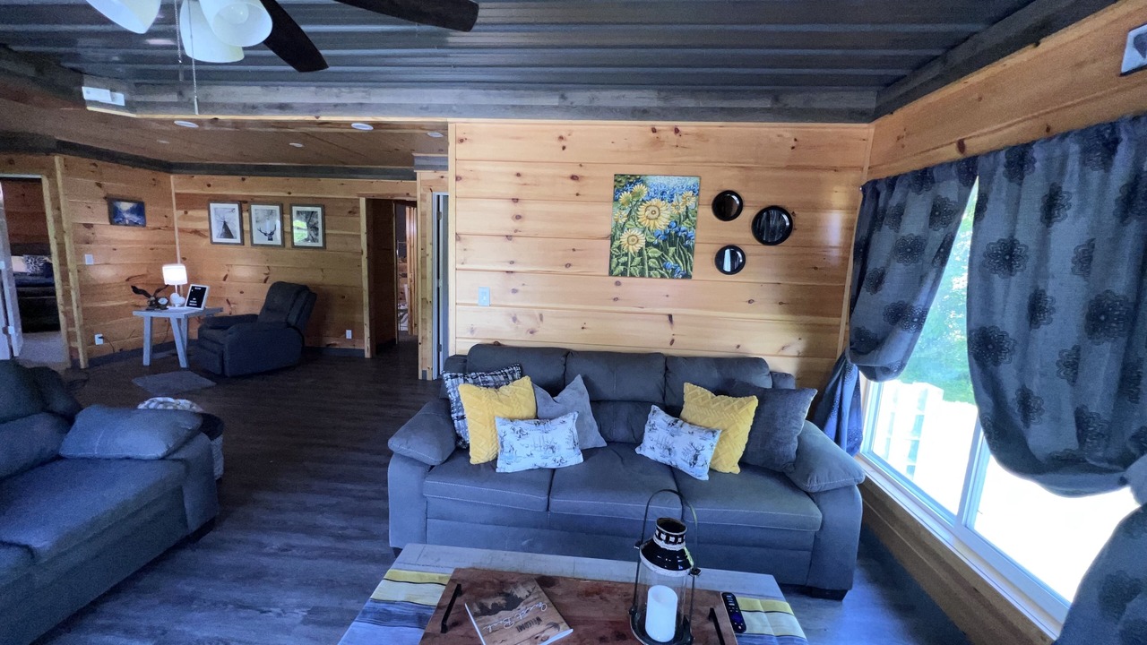 Photo of Livingroom in Gallipolis Ferry