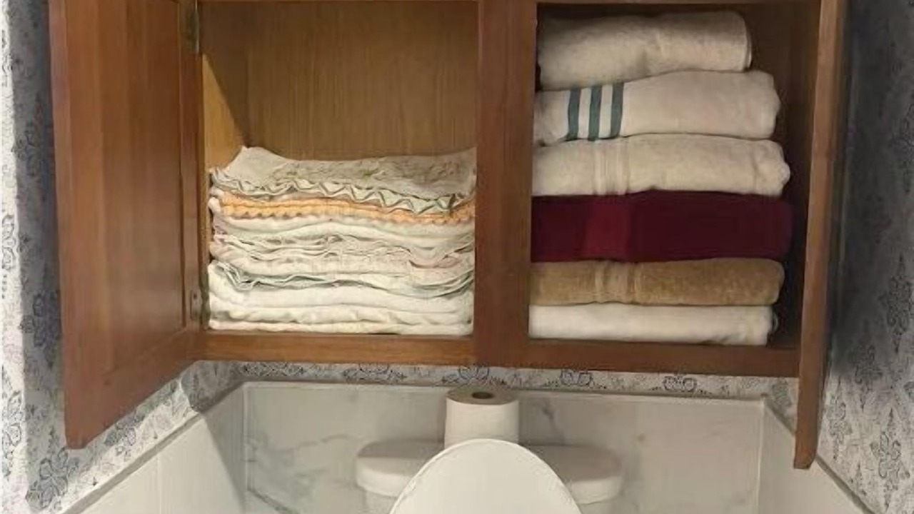 Photo of Bathroom in Teaneck