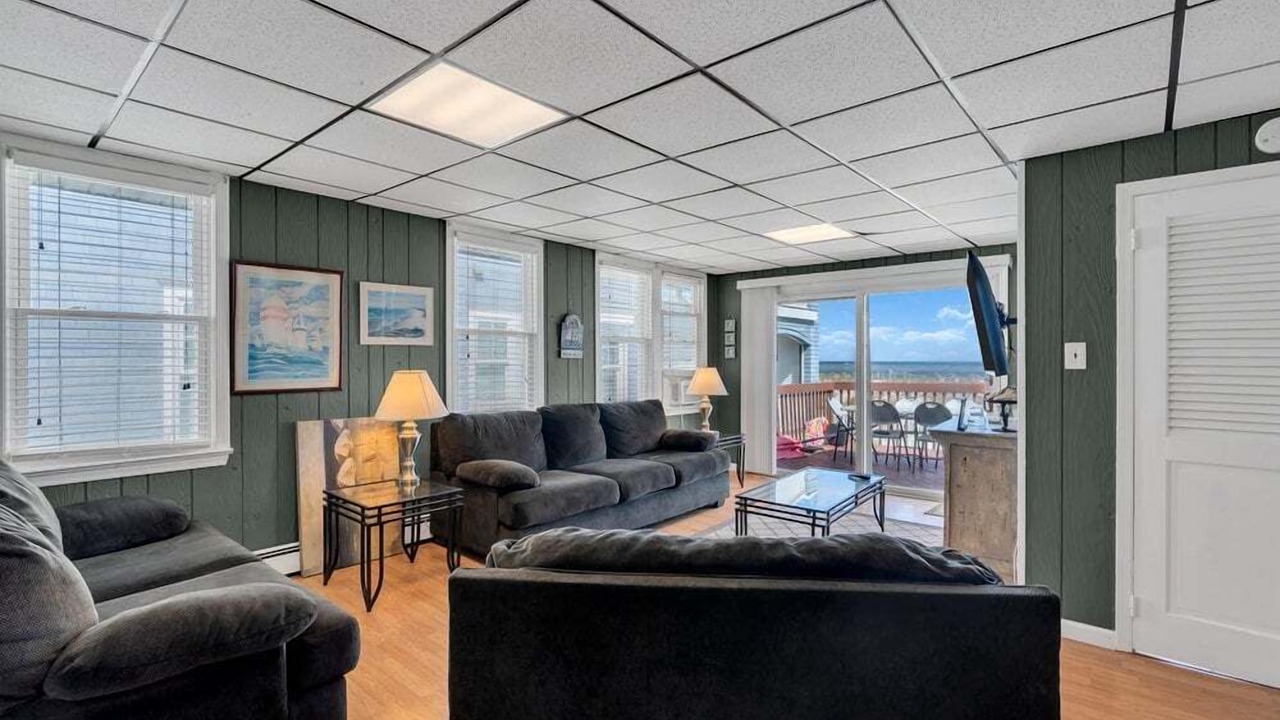 Photo of Livingroom in Point Pleasant Beach