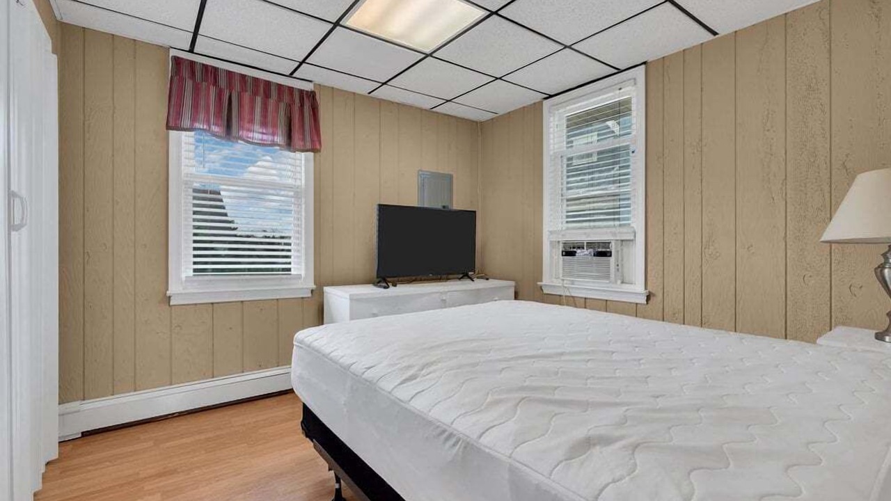 Photo of Bedroom in Point Pleasant Beach