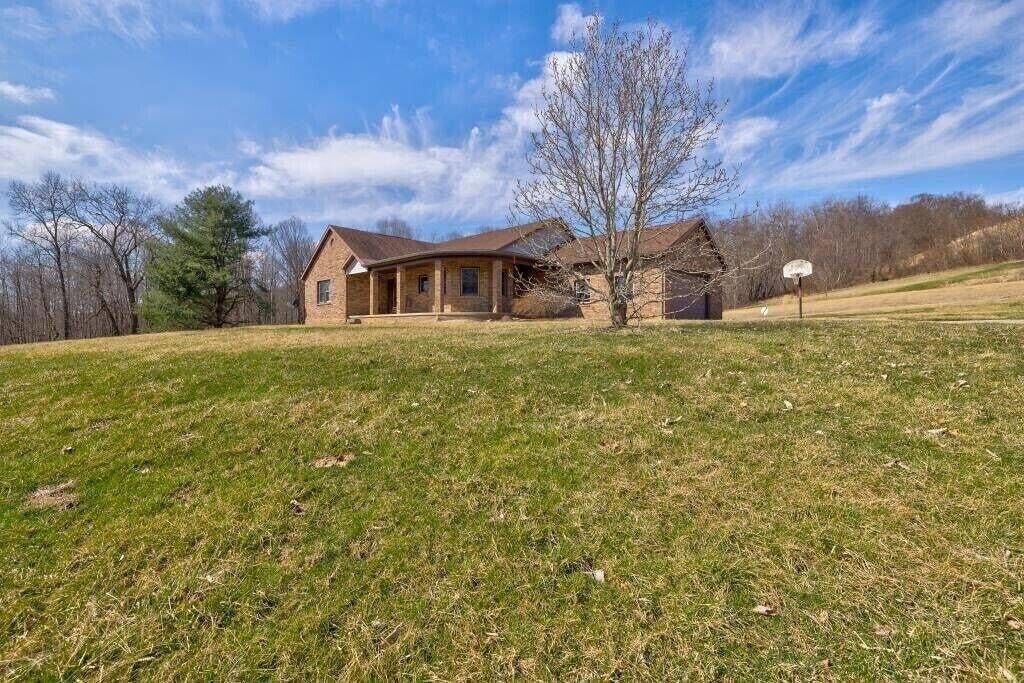Photo of Outdoor in Laurelville