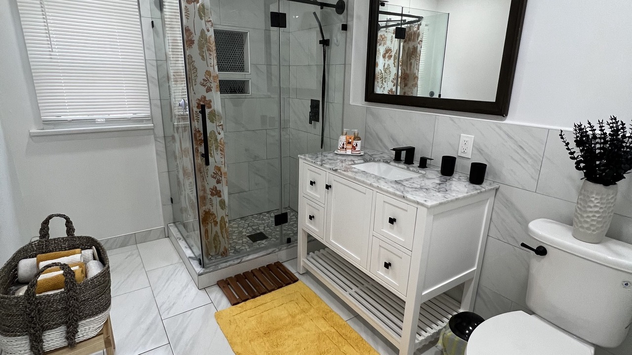 Photo of Bathroom in Camptown