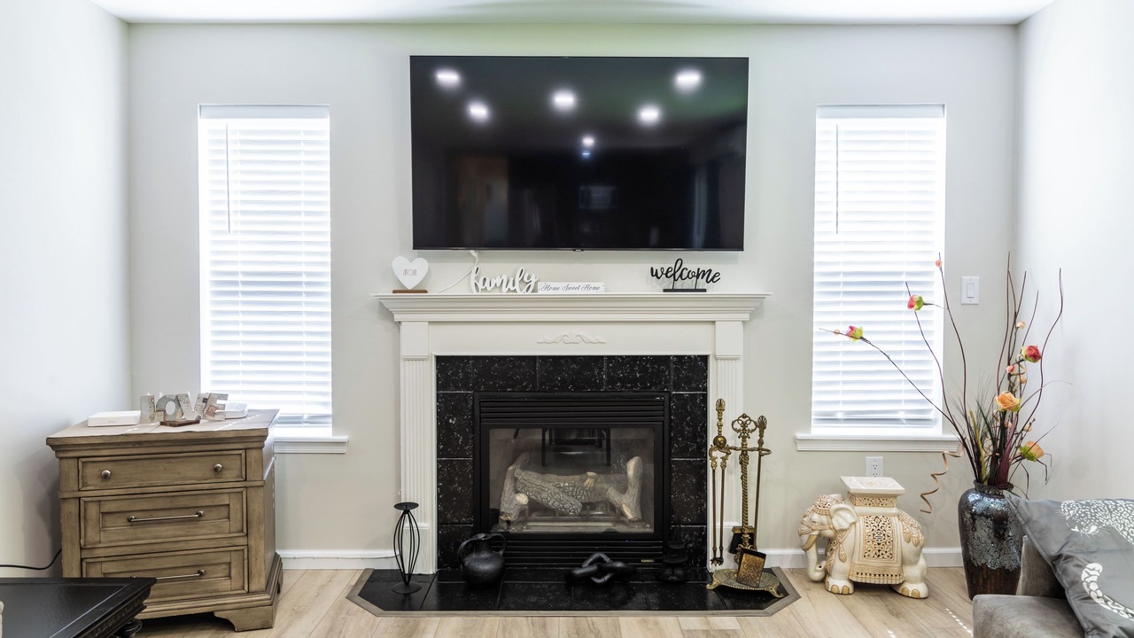 Photo of Livingroom in Blakeslee