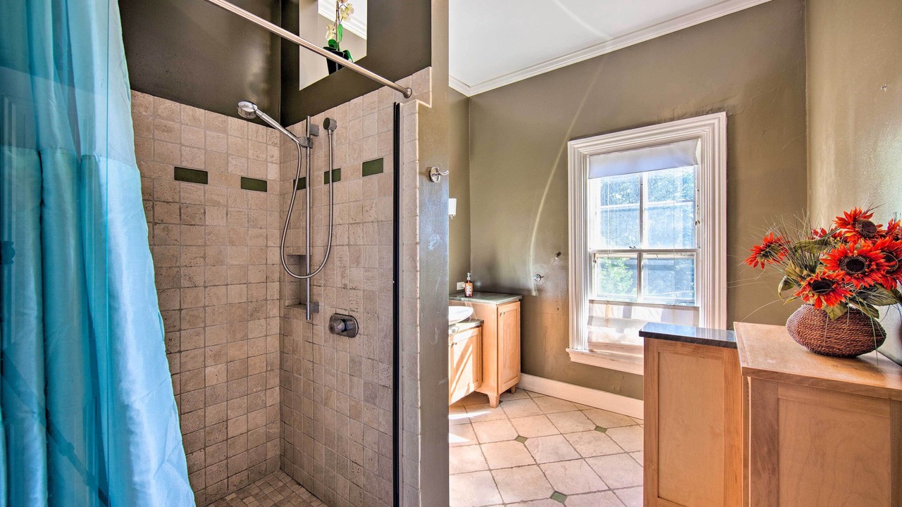 Photo of Bathroom in Harrisburg - Hershey