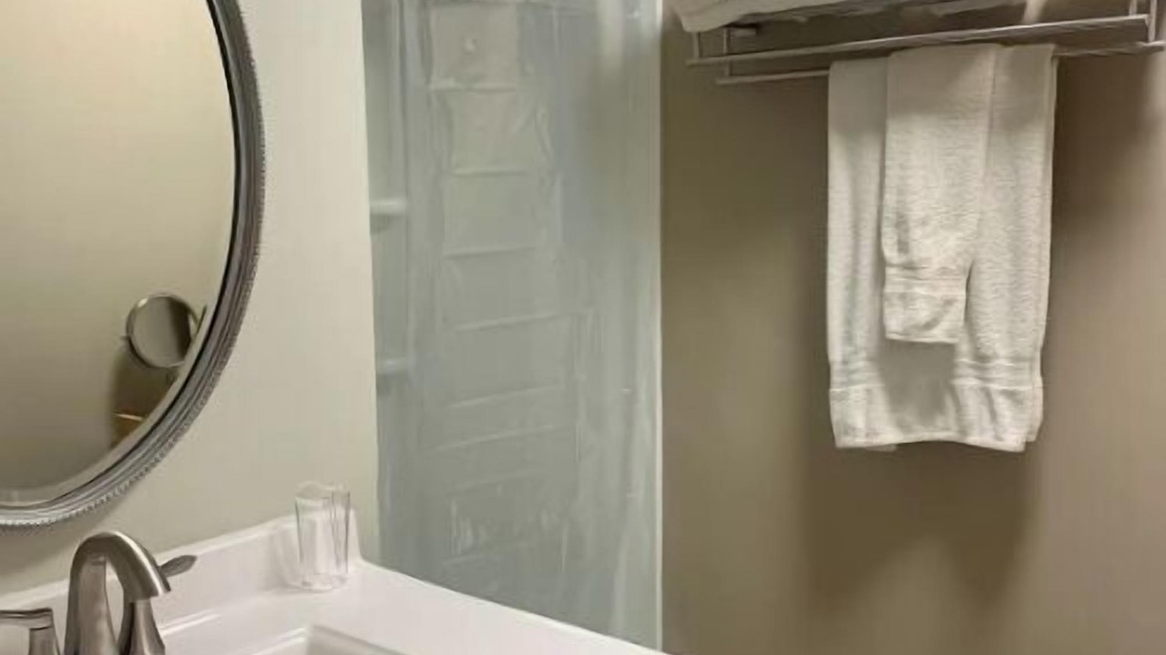 Photo of Bathroom in Revelo