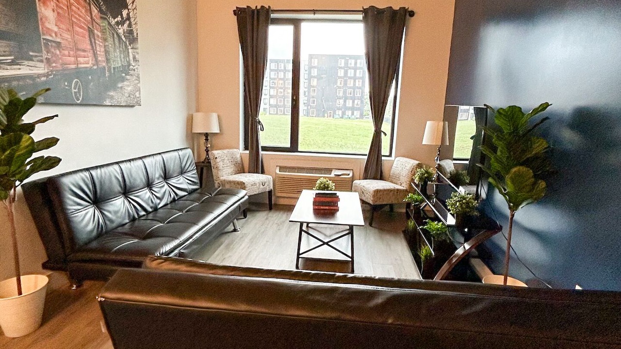 Photo of Livingroom in Elizabeth