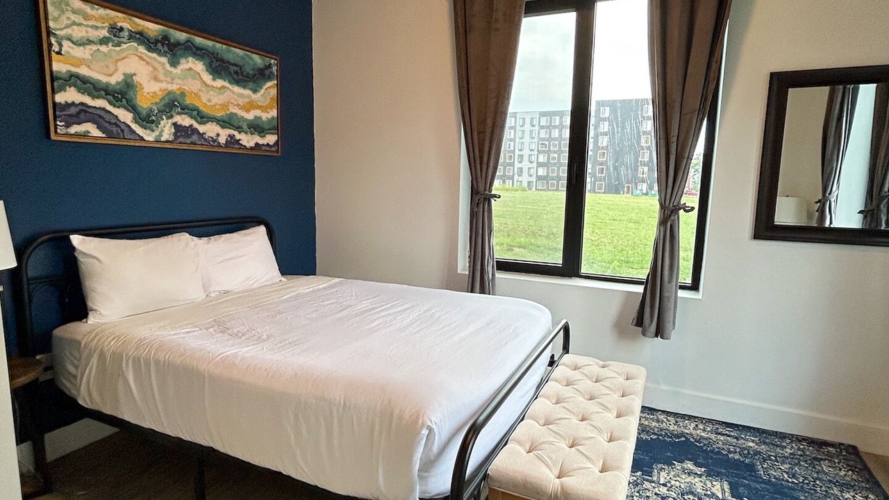 Photo of Bedroom in Elizabeth