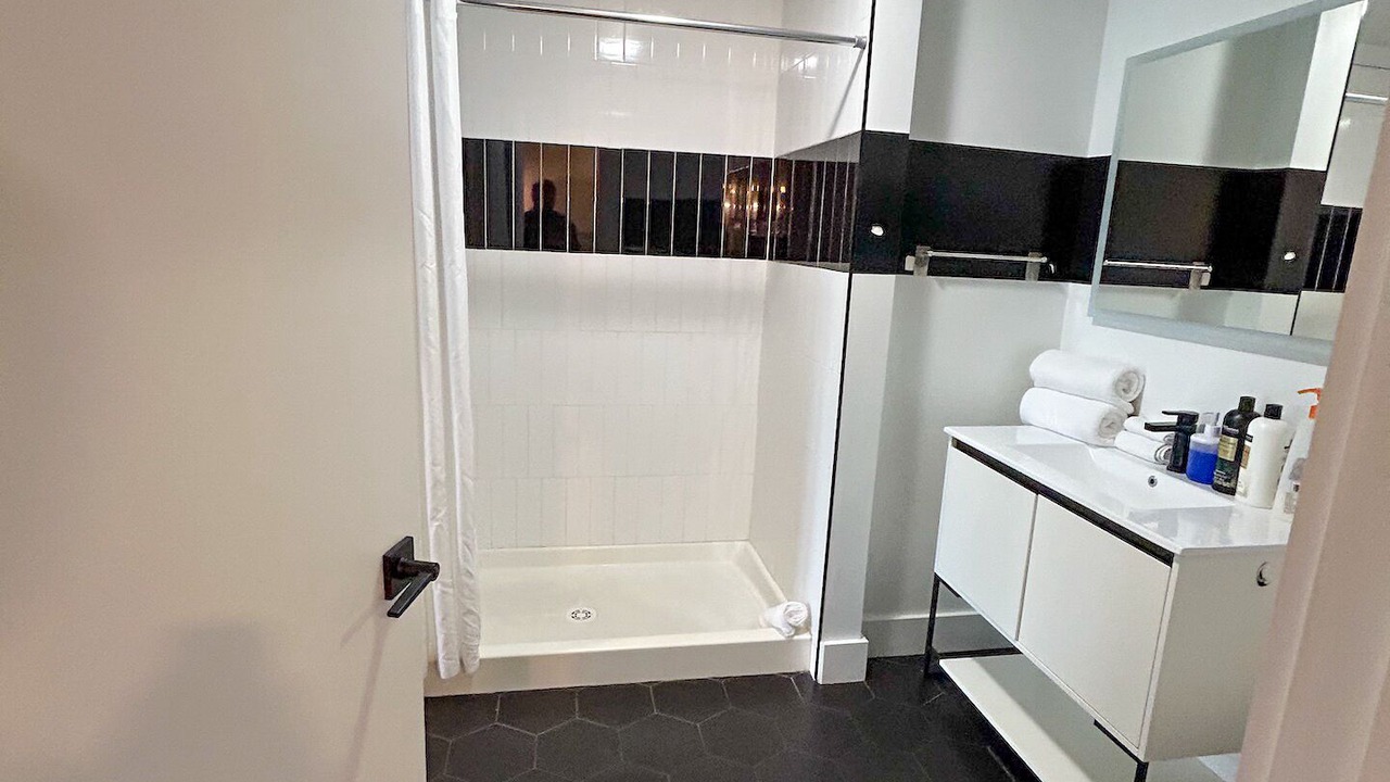 Photo of Bathroom in Elizabeth