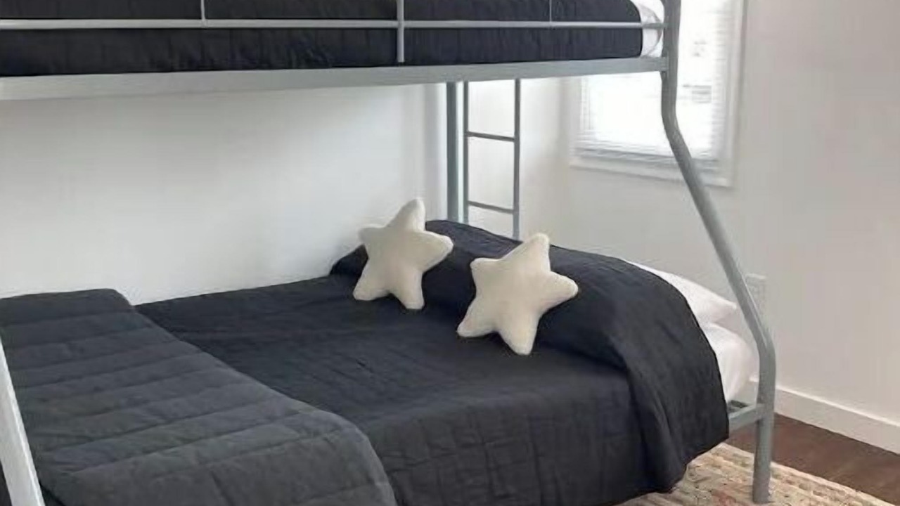 Photo of Bedroom in Ono