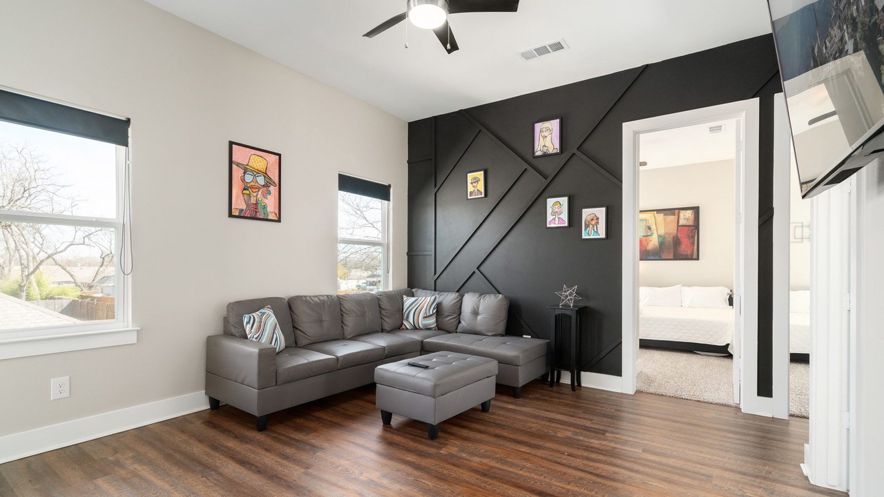 Photo of Livingroom in West Dallas