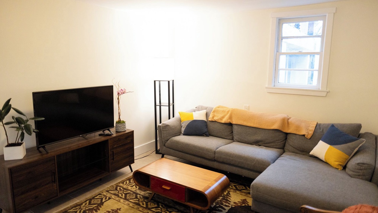 Photo of Livingroom in Larchmont