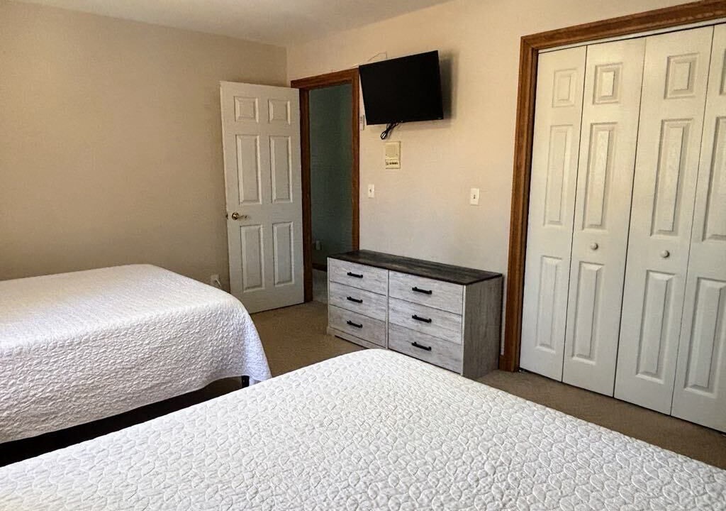 Photo of Bedroom in Lily