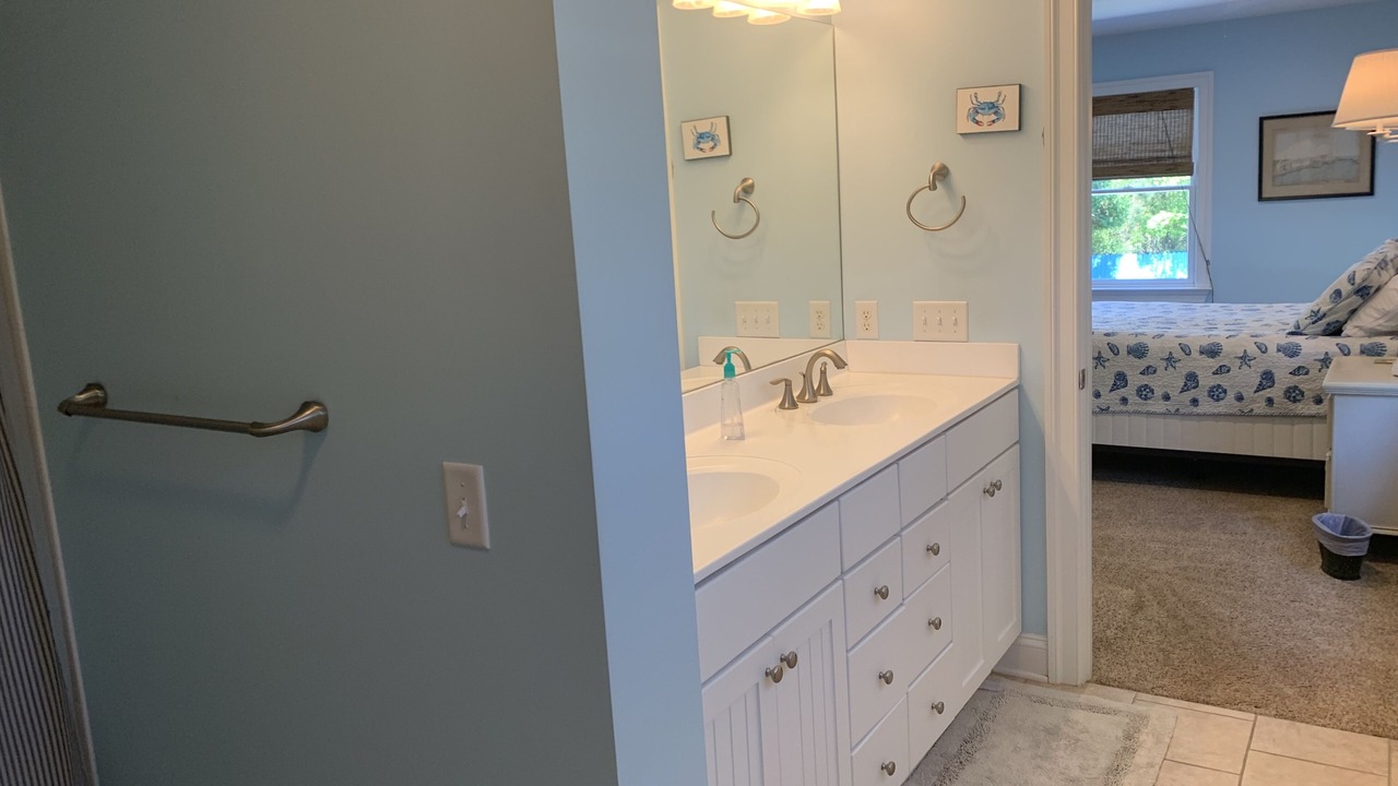 Photo of Bathroom in Fenwick Island