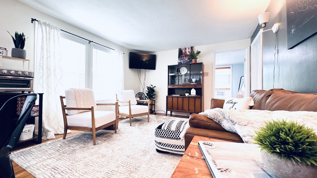 Photo of Livingroom in Howard
