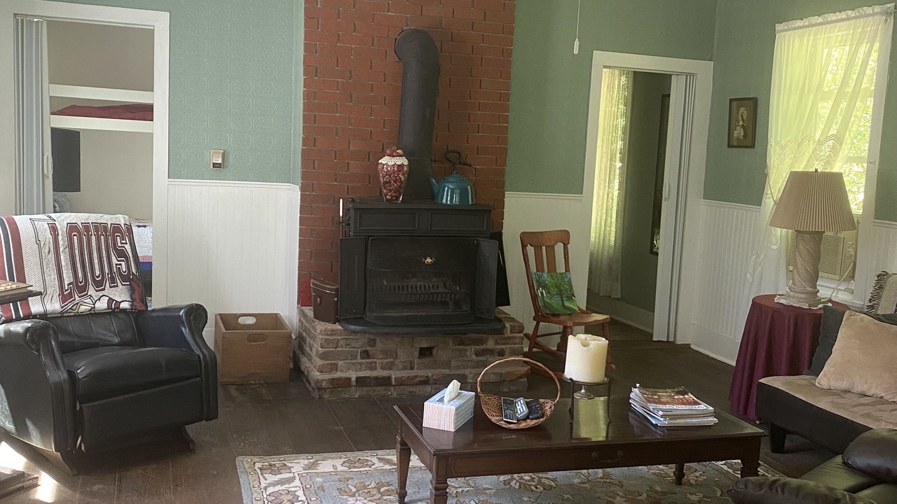 Photo of Livingroom in Tippecanoe