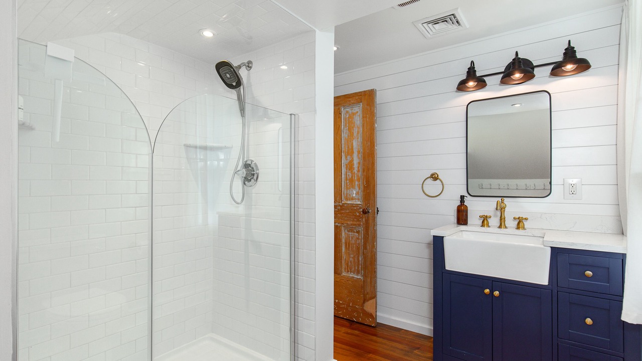 Photo of Bathroom in Clinton Corners