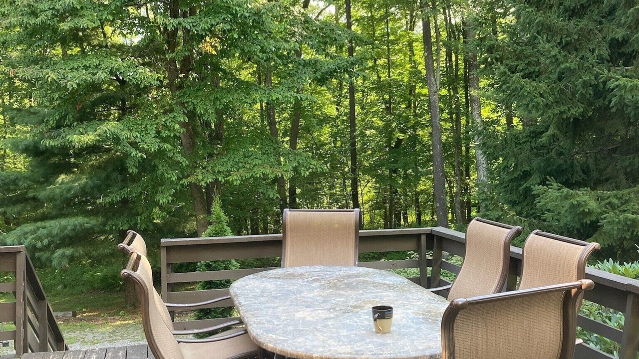 Photo of Outdoor in Alpine Lake