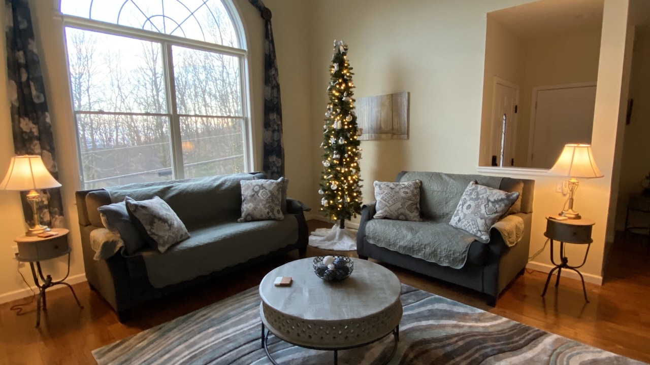 Photo of Livingroom in Sybertsville