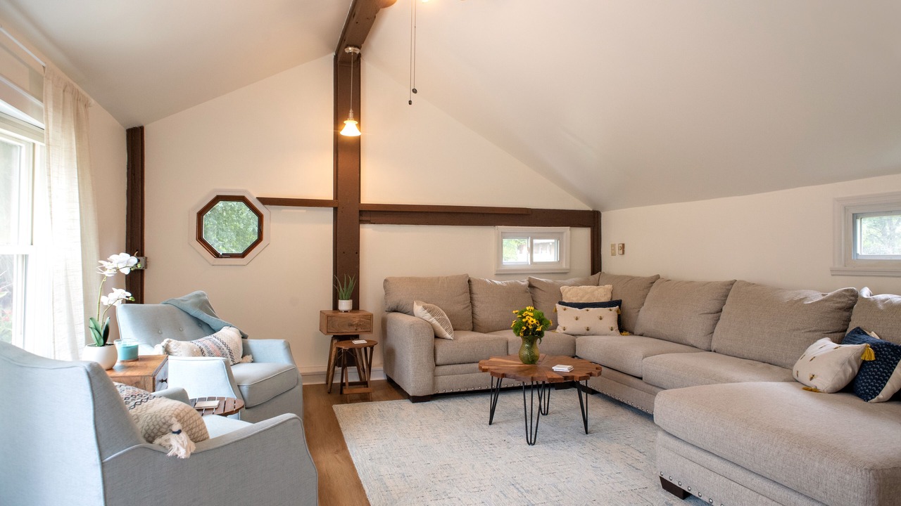 Photo of Livingroom in Bensalem