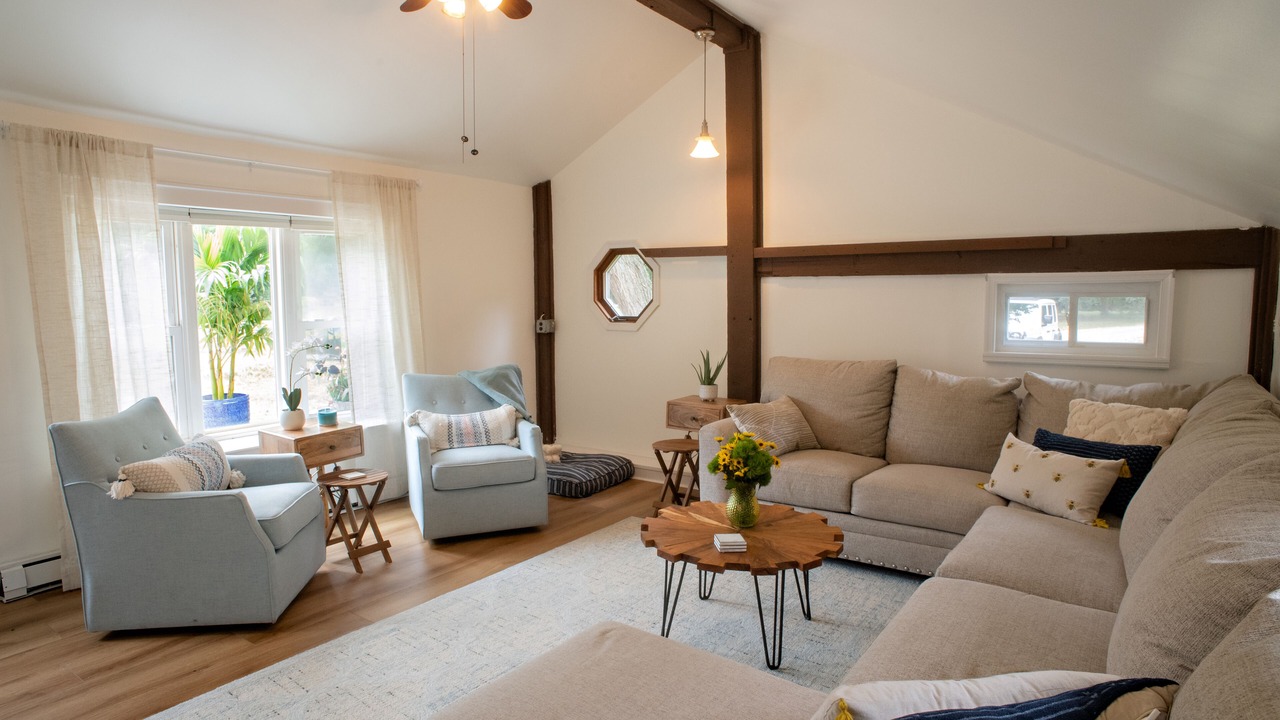 Photo of Livingroom in Bensalem