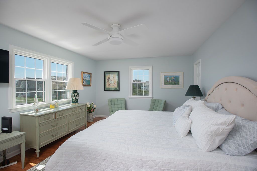 Photo of Bedroom in Spring Lake