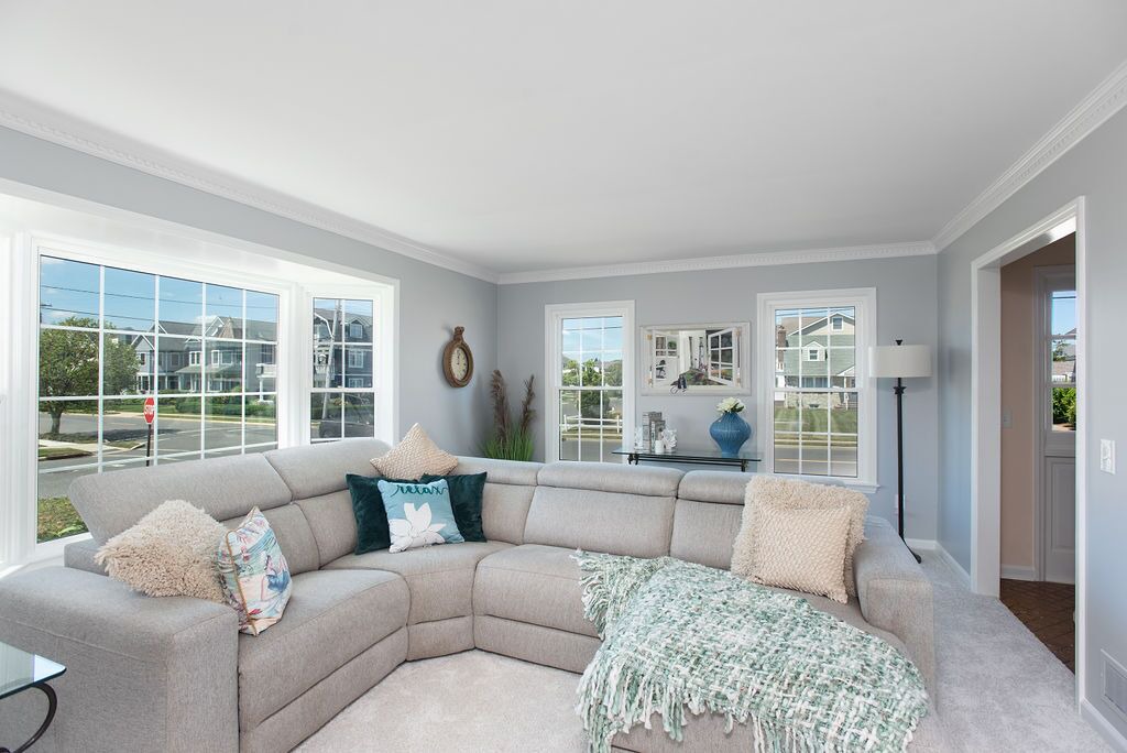 Photo of Livingroom in Spring Lake