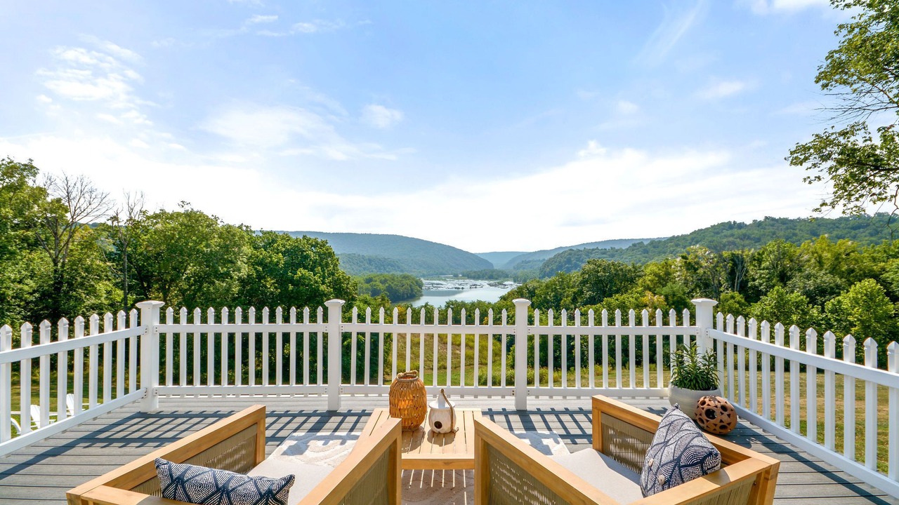 Photo of Patio Balcony in Bakerton