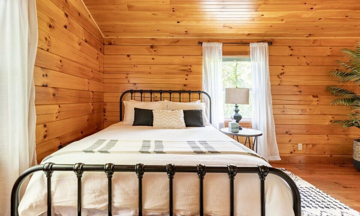 Photo of Bedroom in Carbon Hill