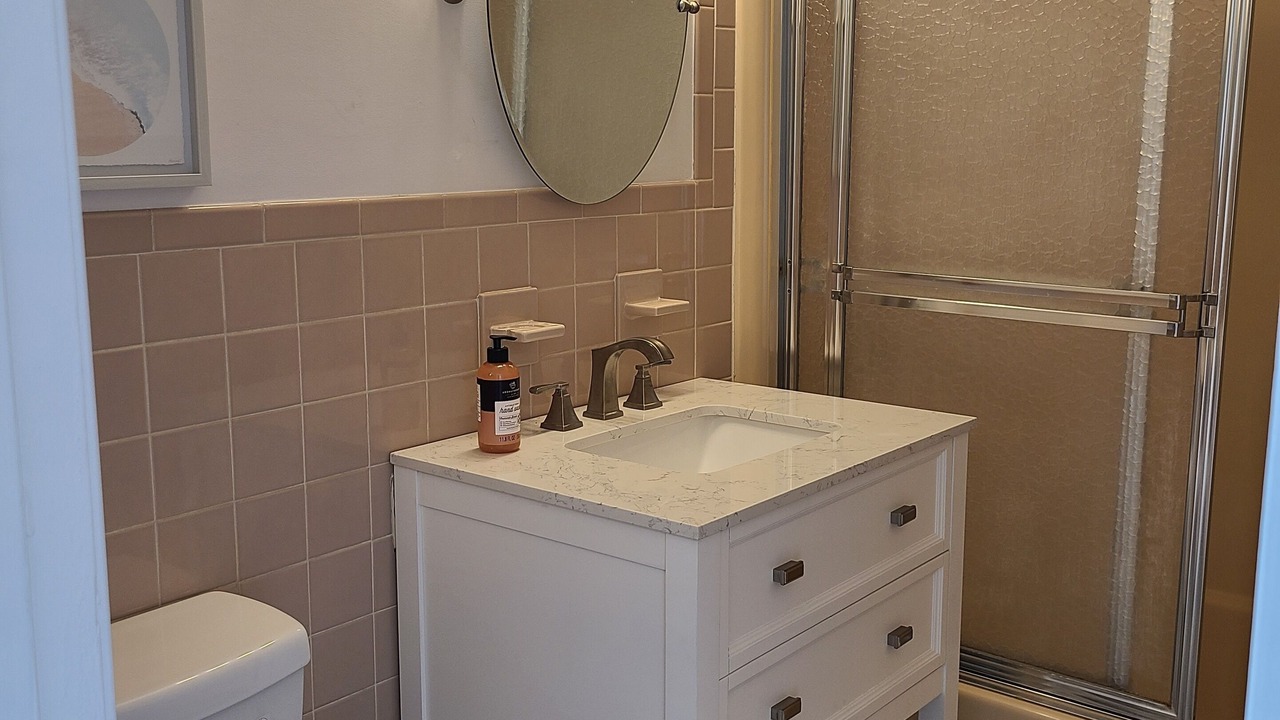 Photo of Bathroom in Ortley Beach