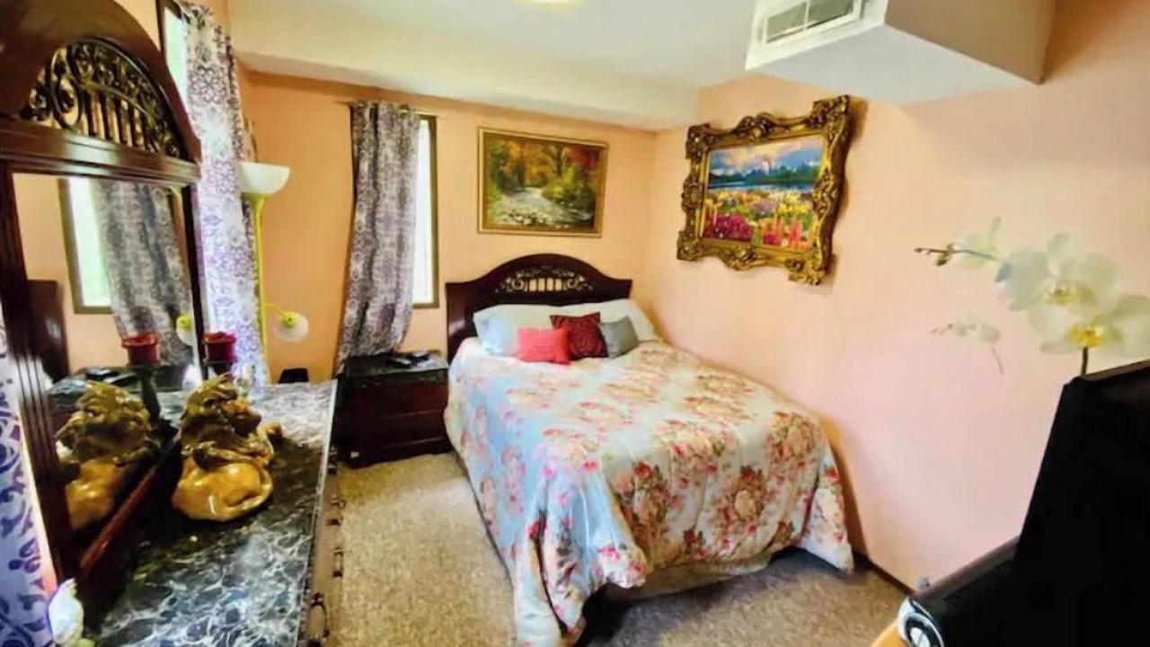 Photo of Bedroom in White Mills