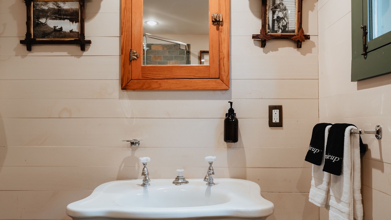 Photo of Bathroom in Hancock