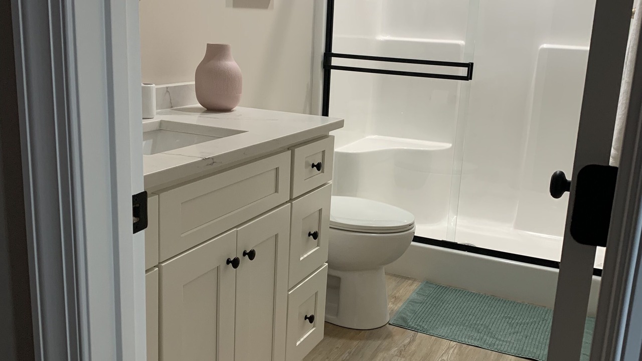 Photo of Bathroom in La Follette