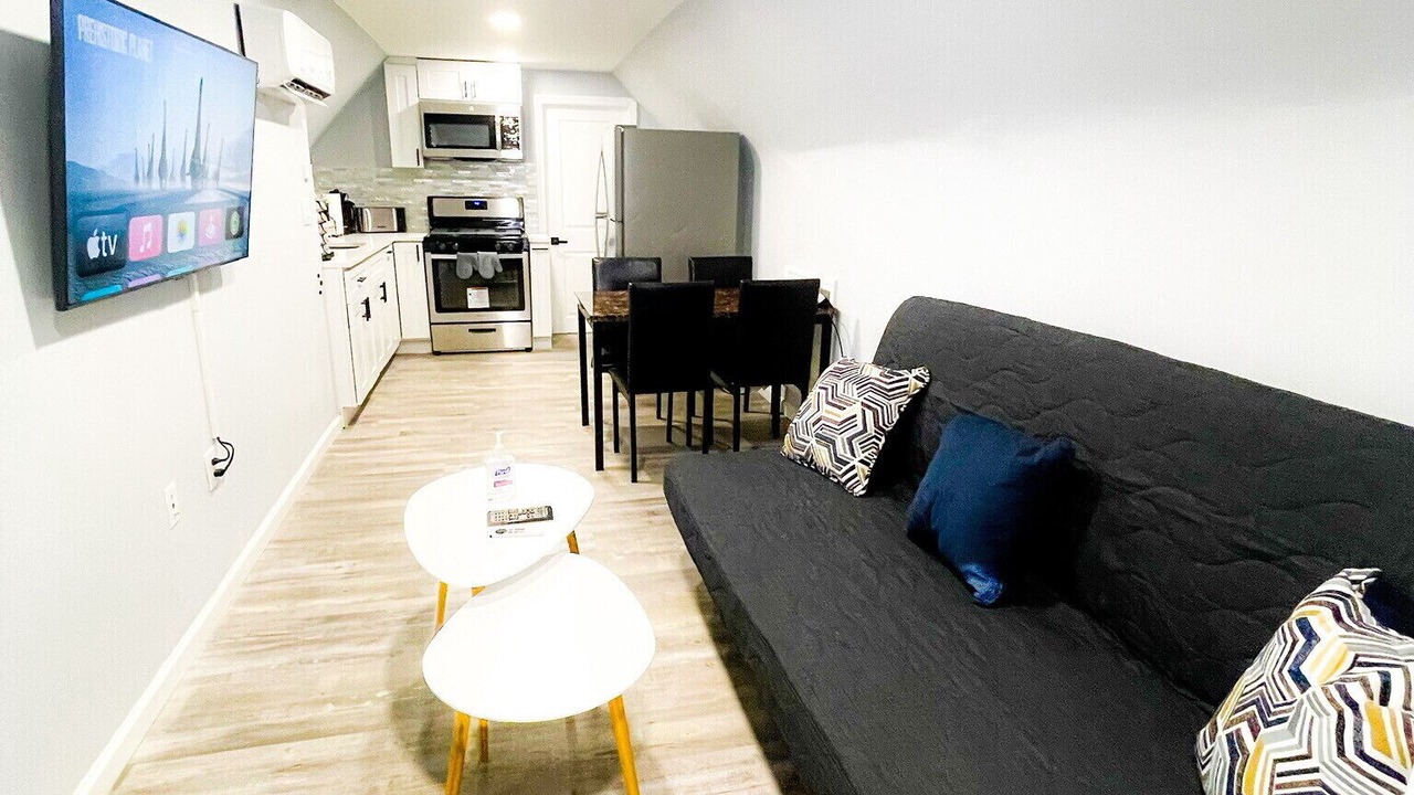 Photo of Livingroom in Bayonne