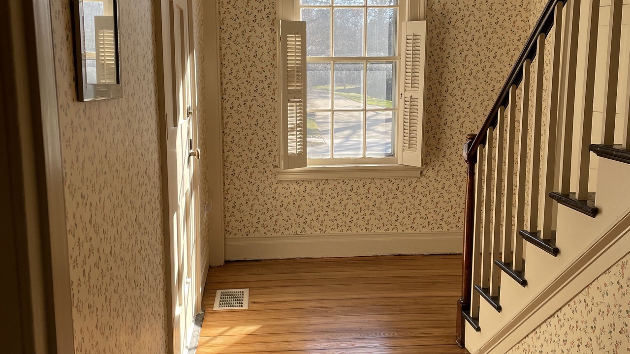 Photo of Others in Hudson