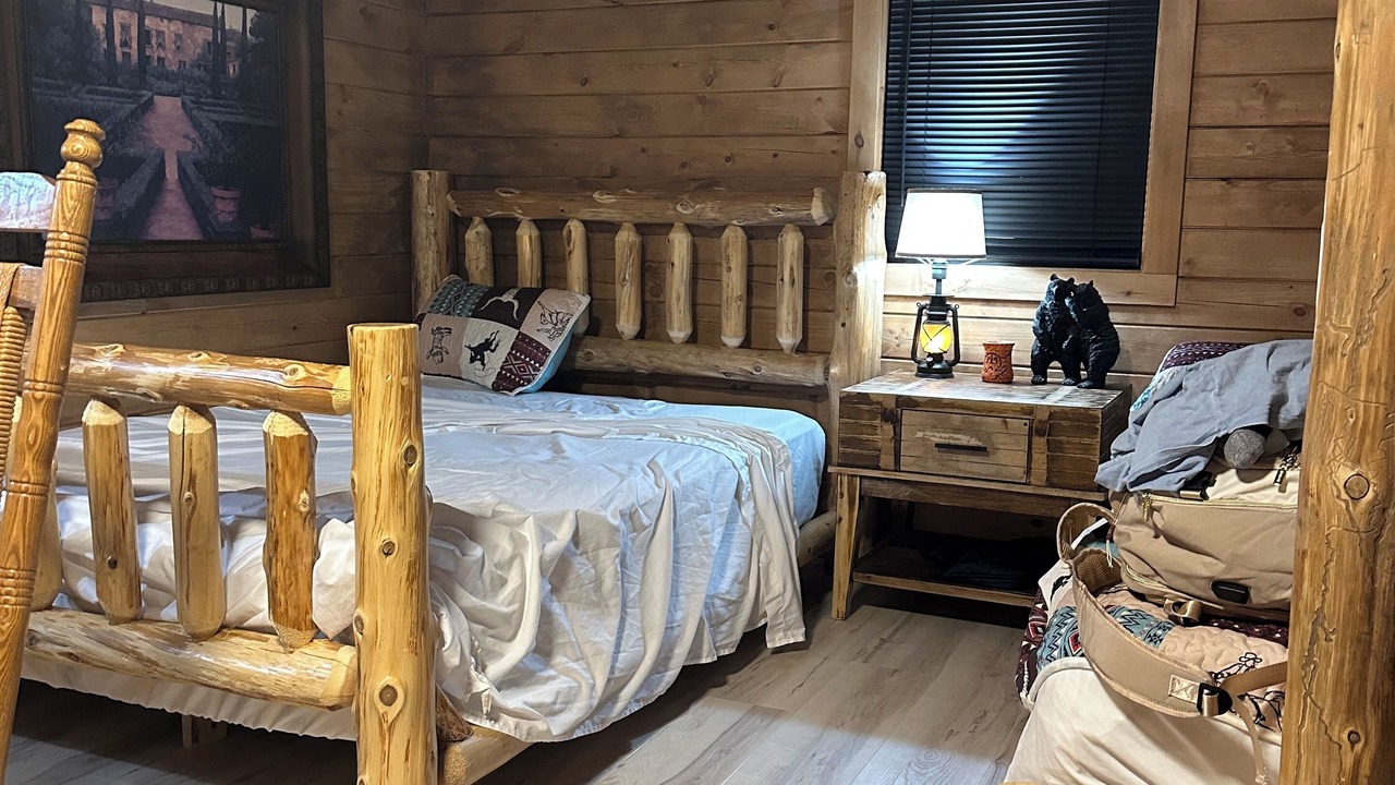 Photo of Bedroom in Ashley Oaks