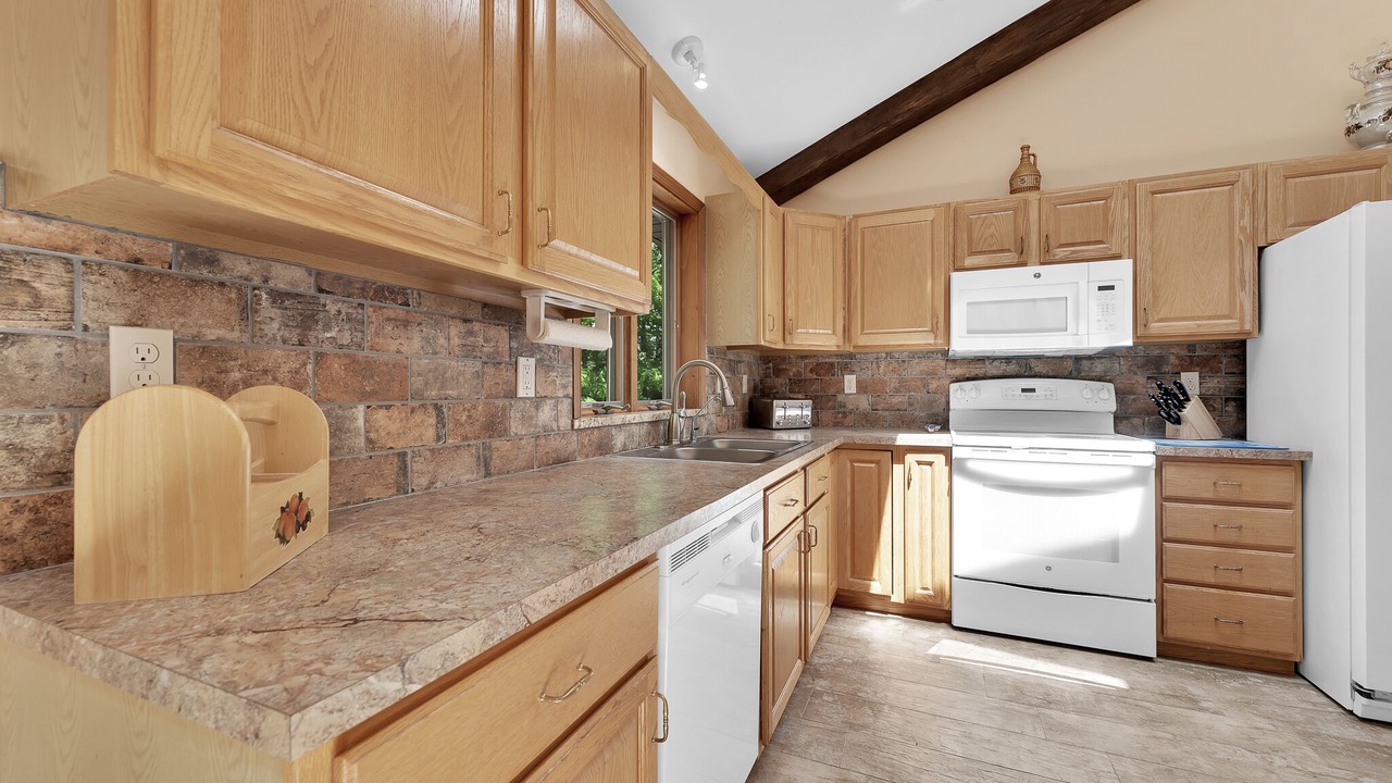 Photo of Kitchen in Lakeville